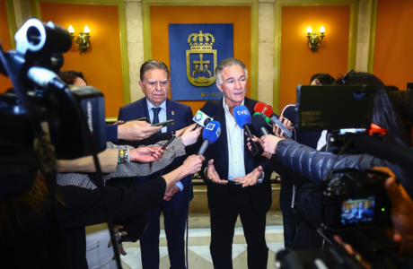 Dionisio Gutiérrez recorre medios asturianos en la antesala del VI Encuentro Ciudadano