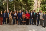 Dionisio Gutiérrez, James Milford, Leslie Alessandra, Larry Holifield, DC Page y Lalo Griffiths con estudiantes y directivos de Escuelas de Gobierno.